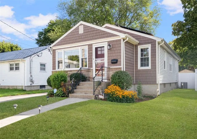Photo 2 of Sale Pending at 18 Pine St, North Providence, RI 02911 | MLS# 1424871 | Listing updated on 2026-10-11