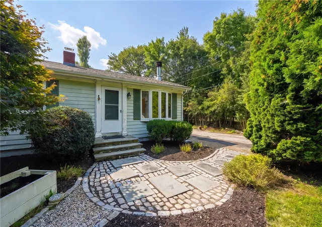 Photo 2 of Sale Pending at 455 S Lake Rd, Tiverton, RI 02878 | MLS# 1424843 | Listing updated on 2026-10-11