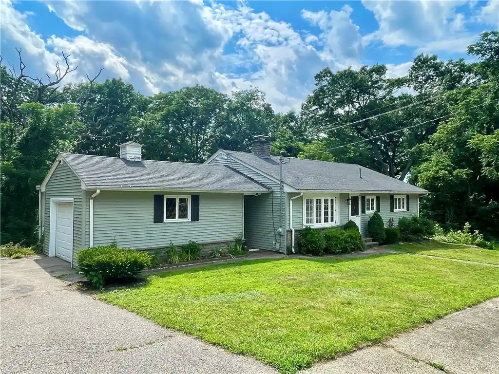 Photo 1 of Single family home for sale at 182 Highland St, Woonsocket, RI 02895 | MLS# 1425143 | Listing updated on 2026-10-25