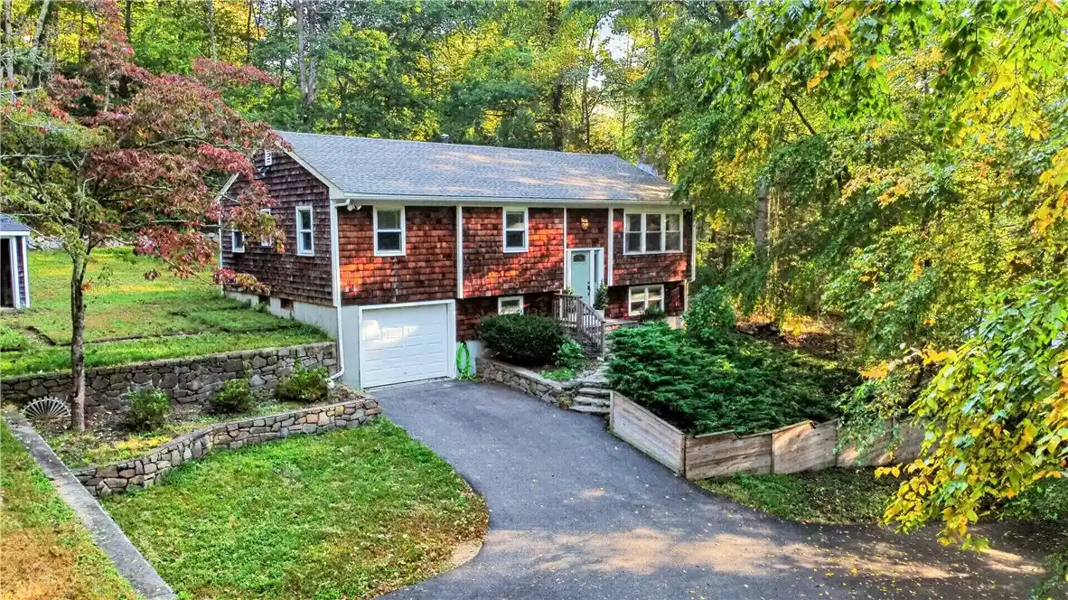 Photo 1 of Single family home for sale at 543 Main St, Hopkinton, RI 02833 | MLS# 1424515 | Listing updated on 2026-10-29