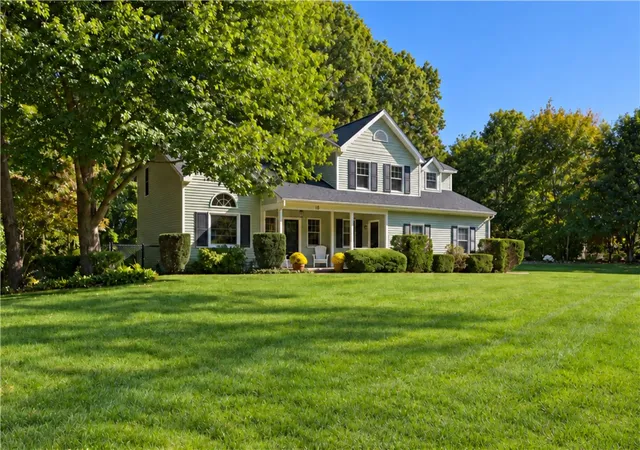 Photo 1 of Sale Pending at 10 Highbush Ter, North Kingstown, RI 02852 | MLS# 1425103 | Listing updated on 2026-10-07