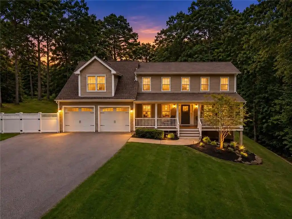Photo 1 of Single family home for sale at 2254 Division Rd, East Greenwich, RI 02818 | MLS# 1425253 | Listing updated on 2026-10-25