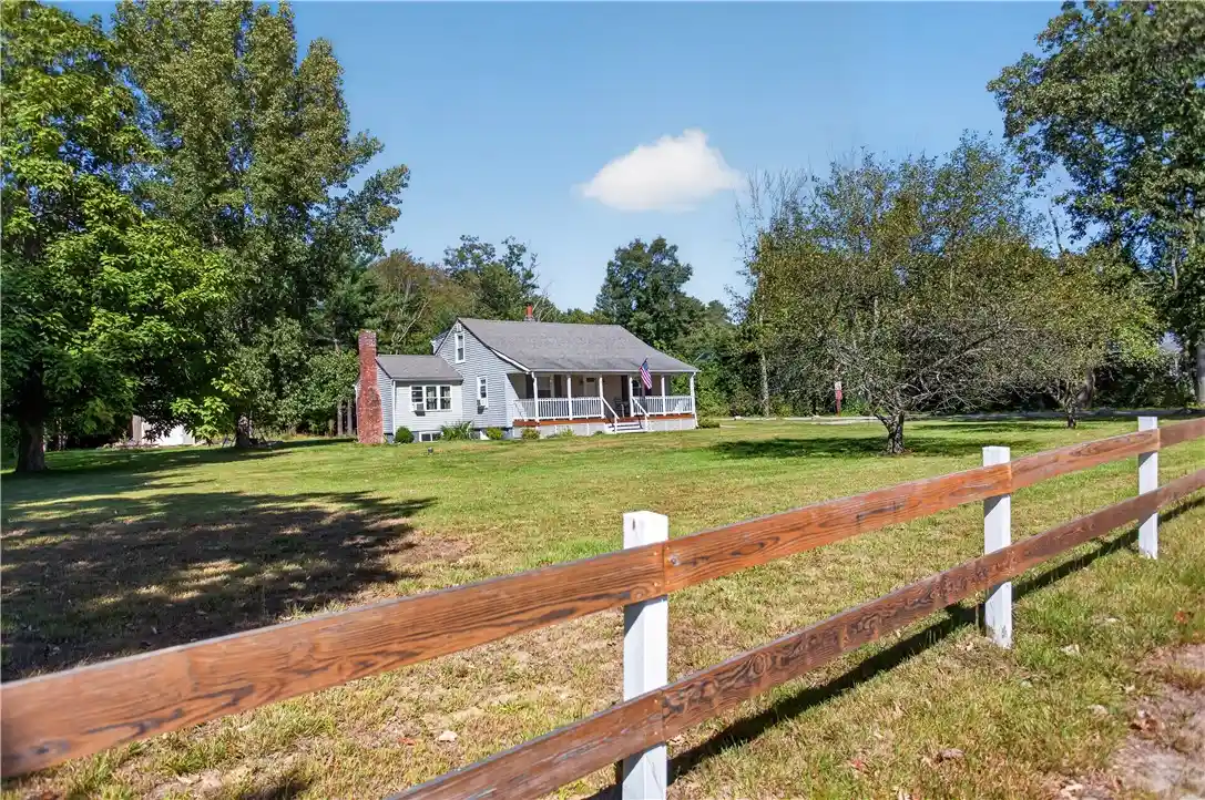 Photo 1 of Single family home for sale at 251 Buxton St, North Smithfield, RI 02896 | MLS# 1425361 | Listing updated on 2026-10-25