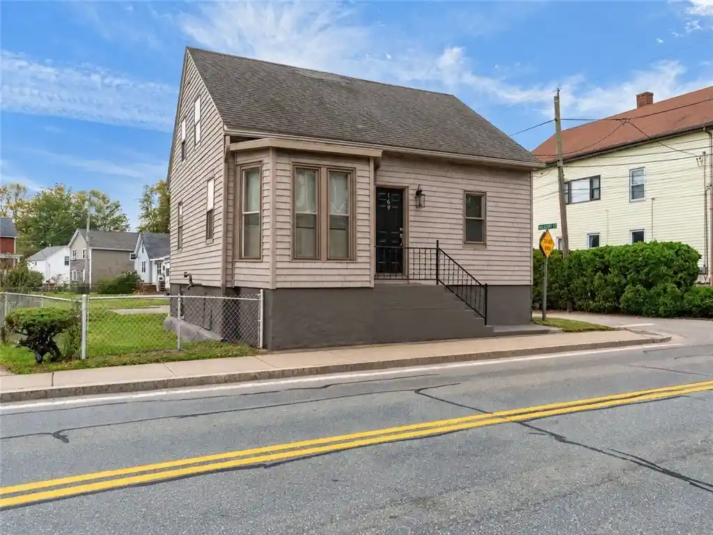 Single family home for sale at 169 Child St, Warren, RI 02885 | MLS# 1425434
