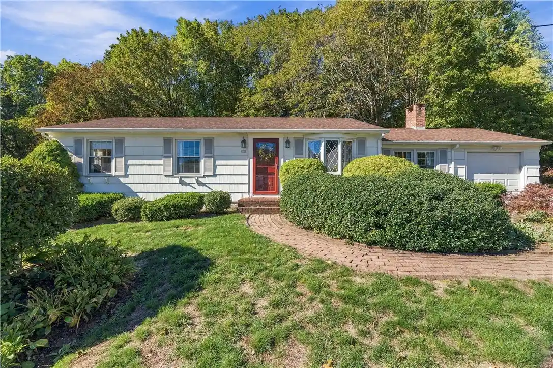 Photo 1 of Single family home for sale at 100 Sleepy Holw Dr, Cumberland, RI 02864 | MLS# 1425349 | Listing updated on 2026-10-25