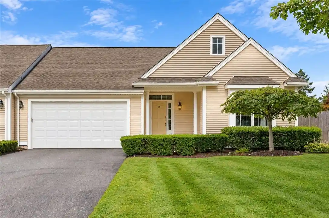 Condo for sale at 170 Providence Pike #49, North Smithfield, RI 02896 | MLS# 1425270