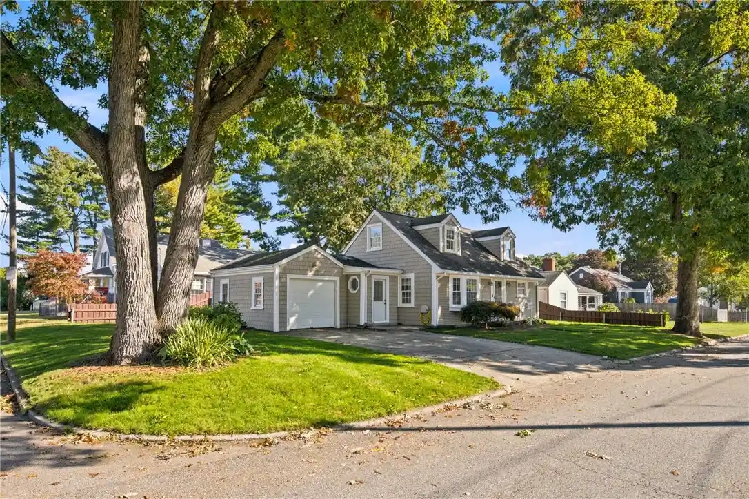 Photo 1 of Single family home for sale at 100 Eaton St, Pawtucket, RI 02861 | MLS# 1425210 | Listing updated on 2026-10-28