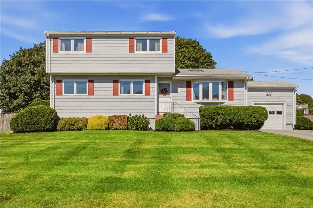 Photo 1 of Single family home for sale at 31 Redwood Rd, Portsmouth, RI 02871 | MLS# 1425145 | Listing updated on 2026-10-26