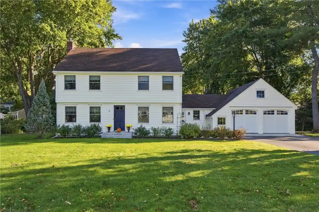 Photo 1 of Single family home for sale at 6 Newell Dr, Cumberland, RI 02864 | MLS# 1425471 | Listing updated on 2026-10-28