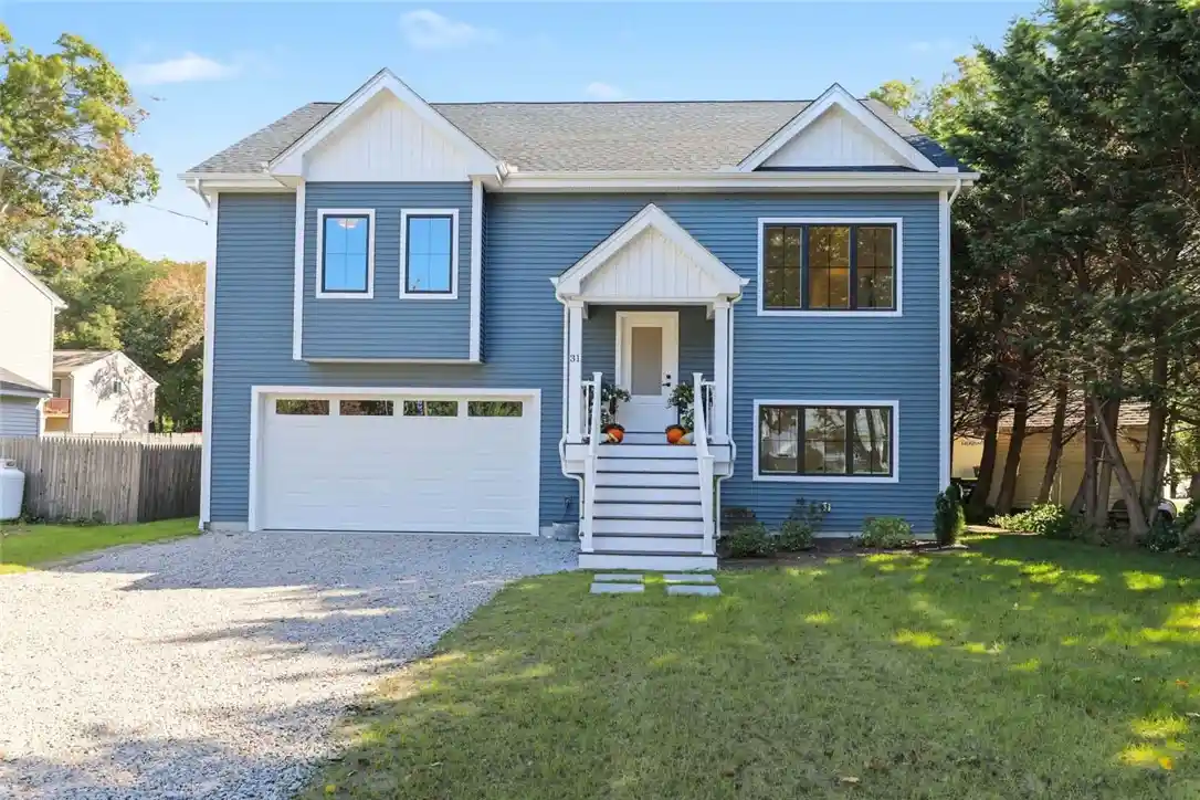 Single family home for sale at 31 Huckleberry Trl, Saunderstown, RI 02874 | MLS# 1425653