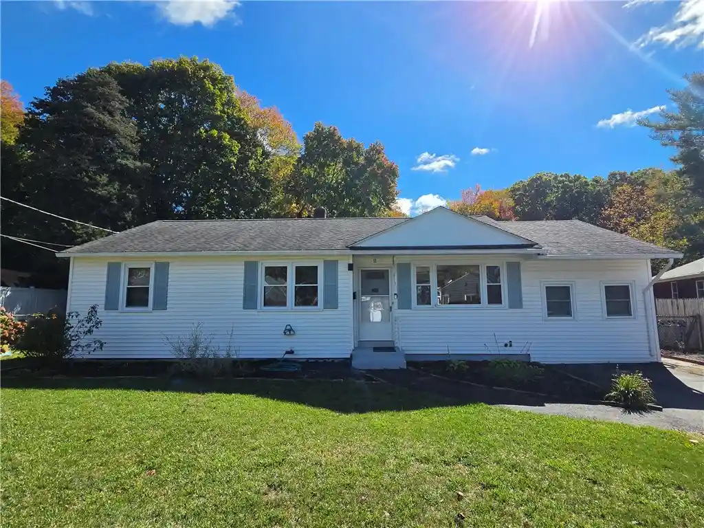 Photo 1 of Single family home for sale at 11 Dupont Cir, North Kingstown, RI 02852 | MLS# 1425269 | Listing updated on 2026-10-29