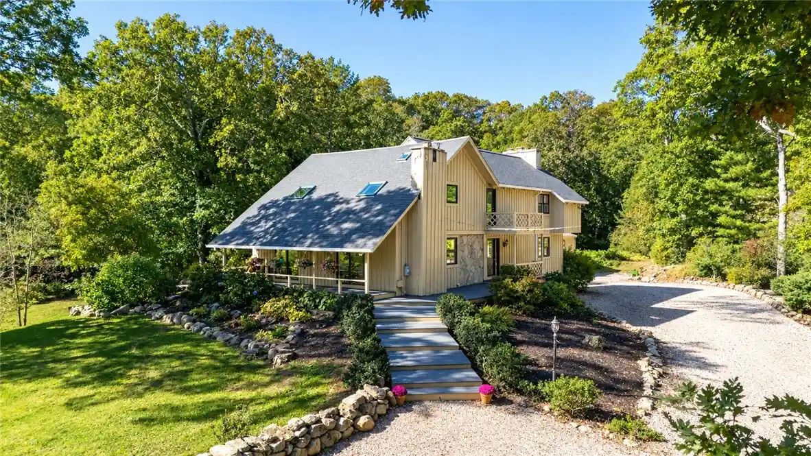 Single family home for sale at 334 Ministerial Rd, Wakefield, RI 02879 | MLS# 1425729