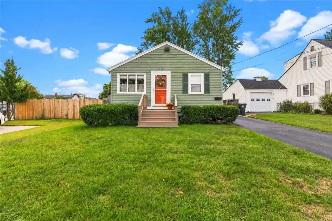Photo 1 of Single family home for sale at 54 Royland Rd, Warwick, RI 02889 | MLS# 1425679 | Listing updated on 2026-10-24