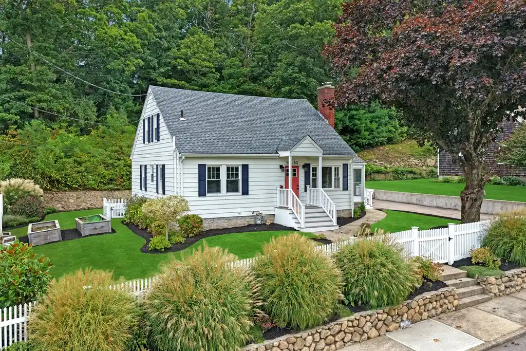 Photo 1 of Single family home for sale at 60 Narragansett Ave, Westerly, RI 02891 | MLS# 1425719 | Listing updated on 2026-10-25