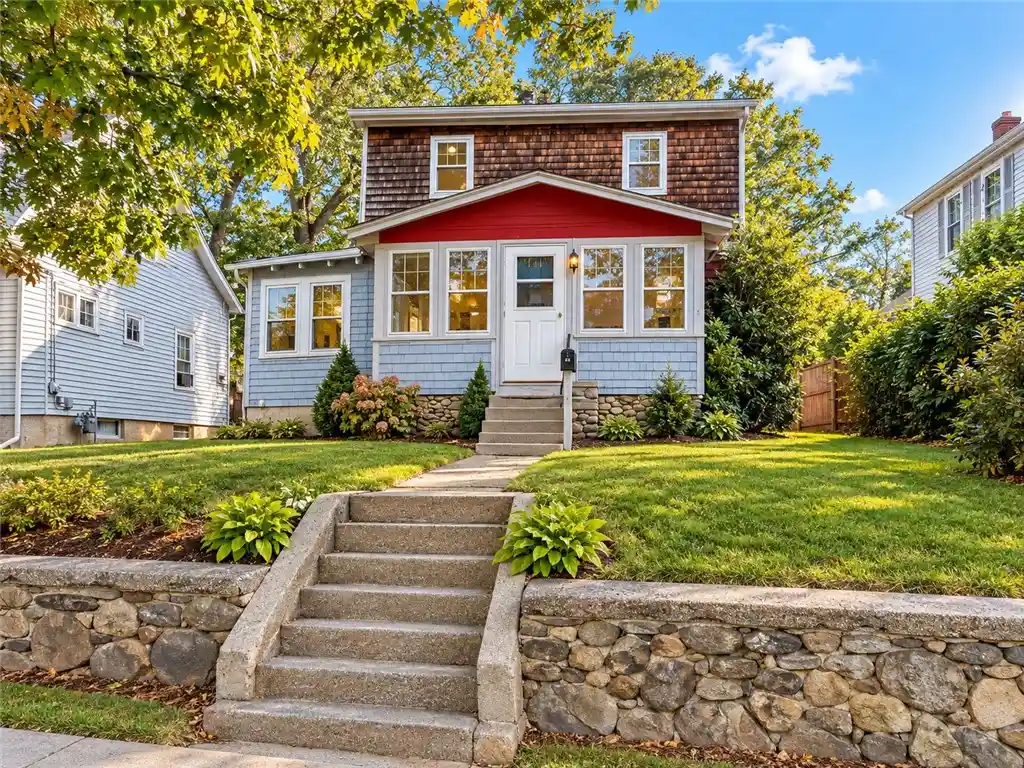 Single family home for sale at 24 Vintner Ave, Riverside, RI 02915 | MLS# 1425958