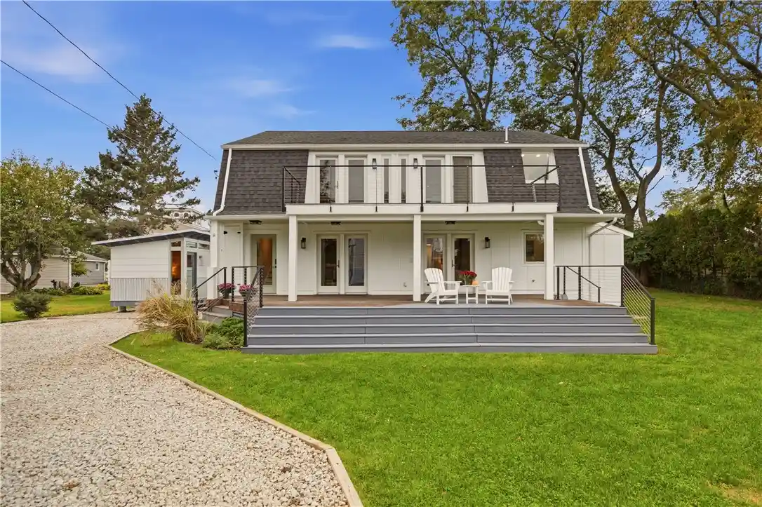 Photo 1 of Single family home for sale at 8 Judson Ave, Portsmouth, RI 02871 | MLS# 1425851 | Listing updated on 2026-10-26