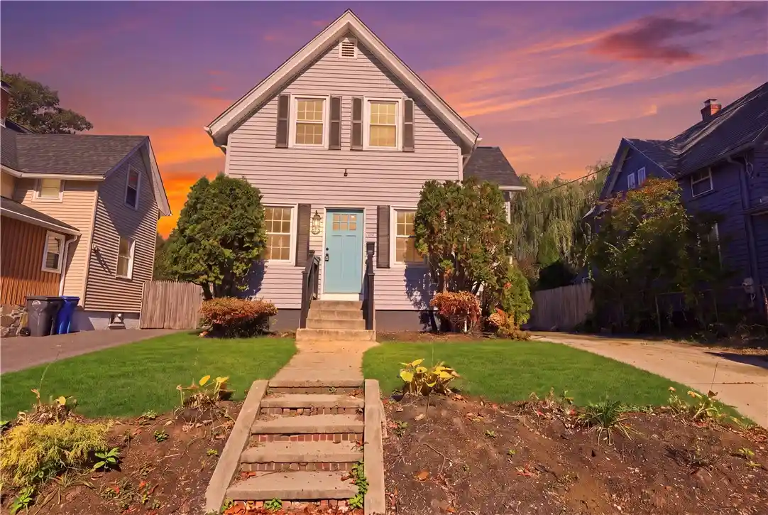Photo 1 of Single family home for sale at 39 Marion Ave S, Cranston, RI 02905 | MLS# 1426080 | Listing updated on 2026-10-26