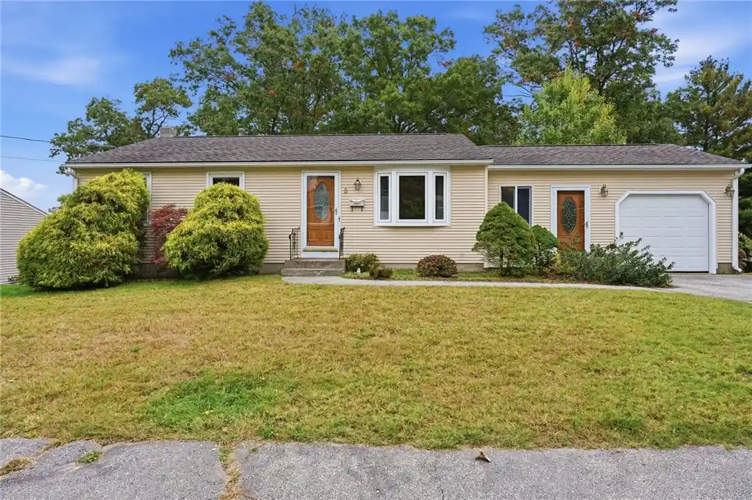 Photo 1 of Single family home for sale at 5 Vanderbilt Ter, Coventry, RI 02816 | MLS# 1425915 | Listing updated on 2026-10-26