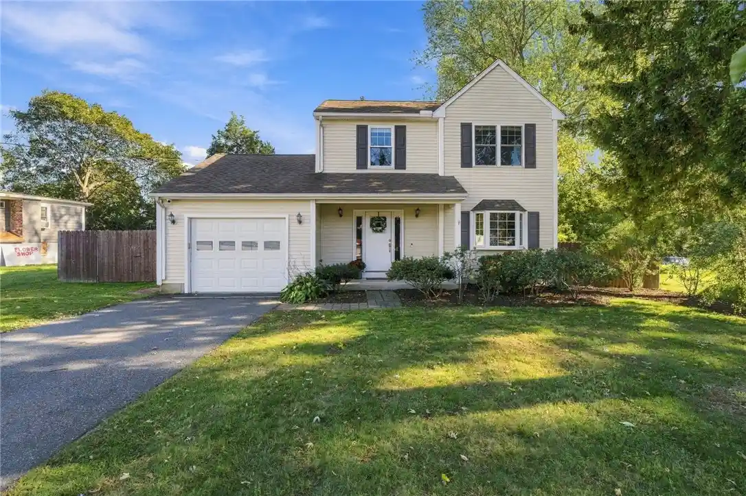 Photo 1 of Single family home for sale at 16 Hart Ave, Warwick, RI 02889 | MLS# 1426113 | Listing updated on 2026-10-26