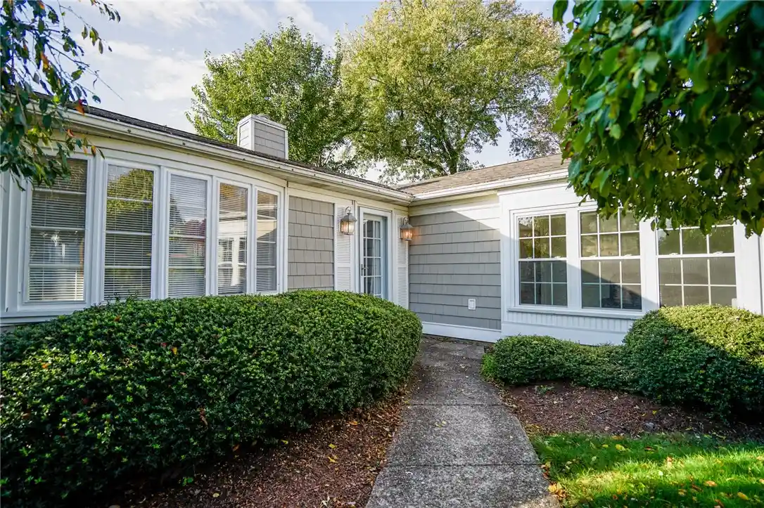 Photo 1 of Single family home for sale at 6 Tryon Ave, Rumford, RI 02916 | MLS# 1426064 | Listing updated on 2026-10-26