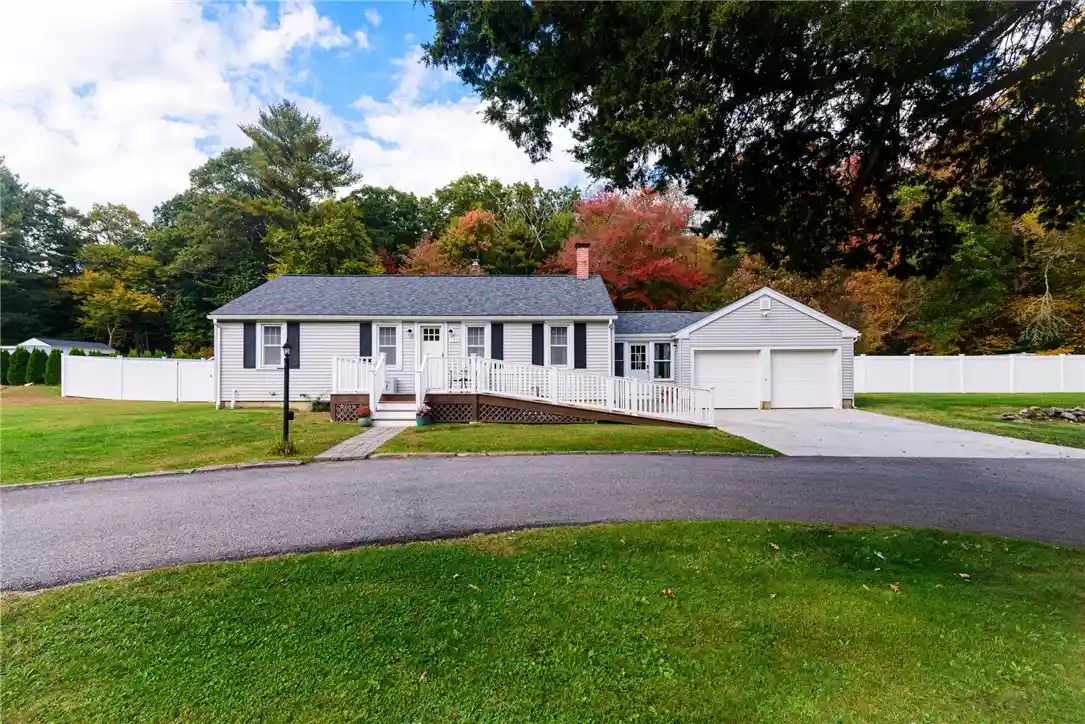 Photo 1 of Single family home for sale at 122 Kingstown Rd, Wyoming, RI 02898 | MLS# 1426077 | Listing updated on 2026-10-27