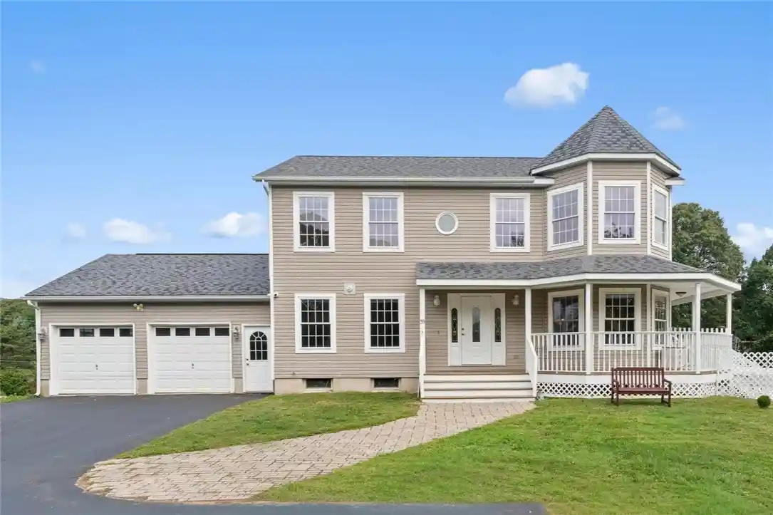 Photo 1 of Single family home for sale at 39 Moonlight Dr, Westerly, RI 02891 | MLS# 1426296 | Listing updated on 2026-10-29