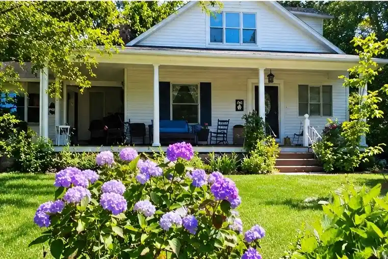 Single family home for sale at 1572 Phenix Ave, Cranston, RI 02921 | MLS# 1426321