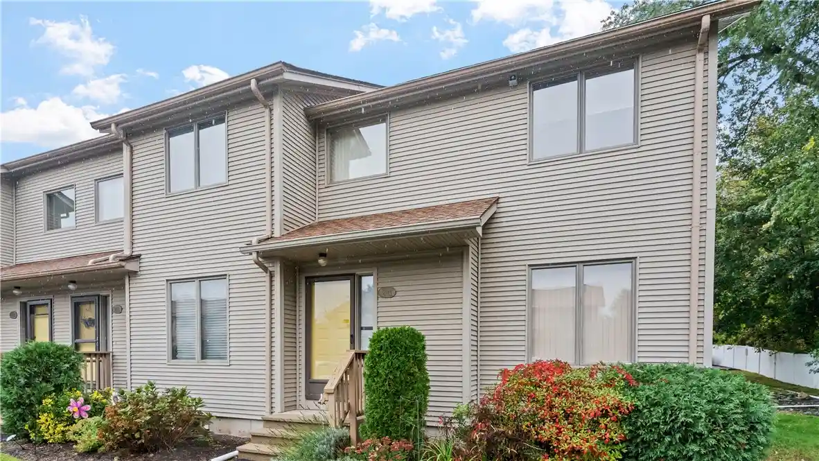 Condo for sale at 161 Holland St #204, Cranston, RI 02920 | MLS# 1426315