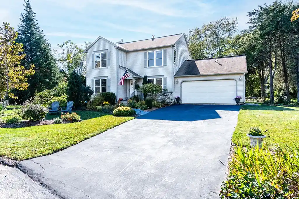 Photo 1 of Single family home for sale at 39 Deer Ridge Way, Wakefield, RI 02879 | MLS# 1426299 | Listing updated on 2026-10-24