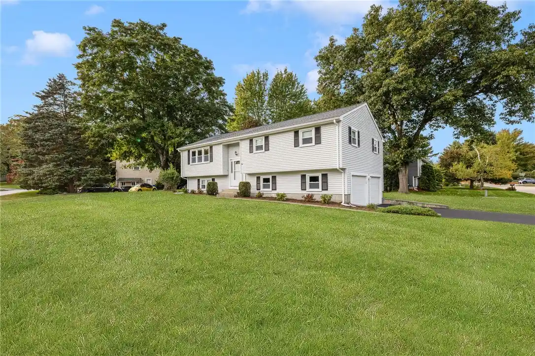 Single family home for sale at 1 Midlands Dr, East Greenwich, RI 02818 | MLS# 1426411