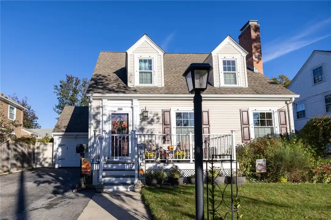 Photo 1 of Single family home for sale at 506 Fair St, Warwick, RI 02888 | MLS# 1426544 | Listing updated on 2026-10-31