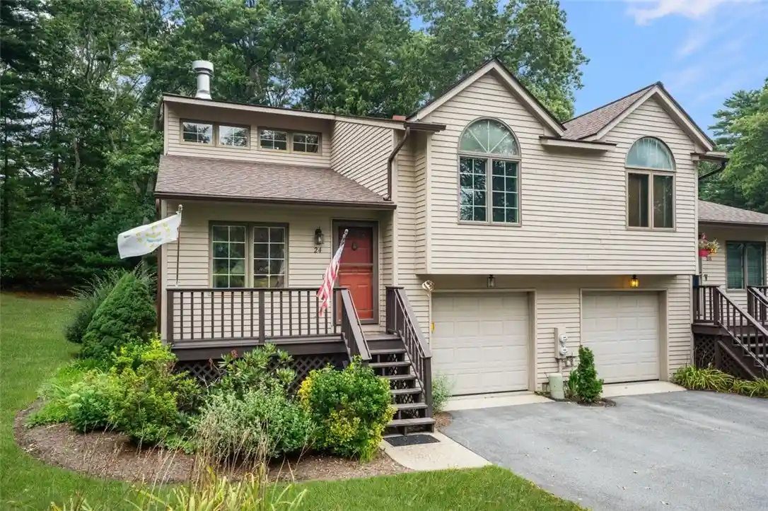 Condo for sale at 24 White Birch Ct, North Kingstown, RI 02852 | MLS# 1426572