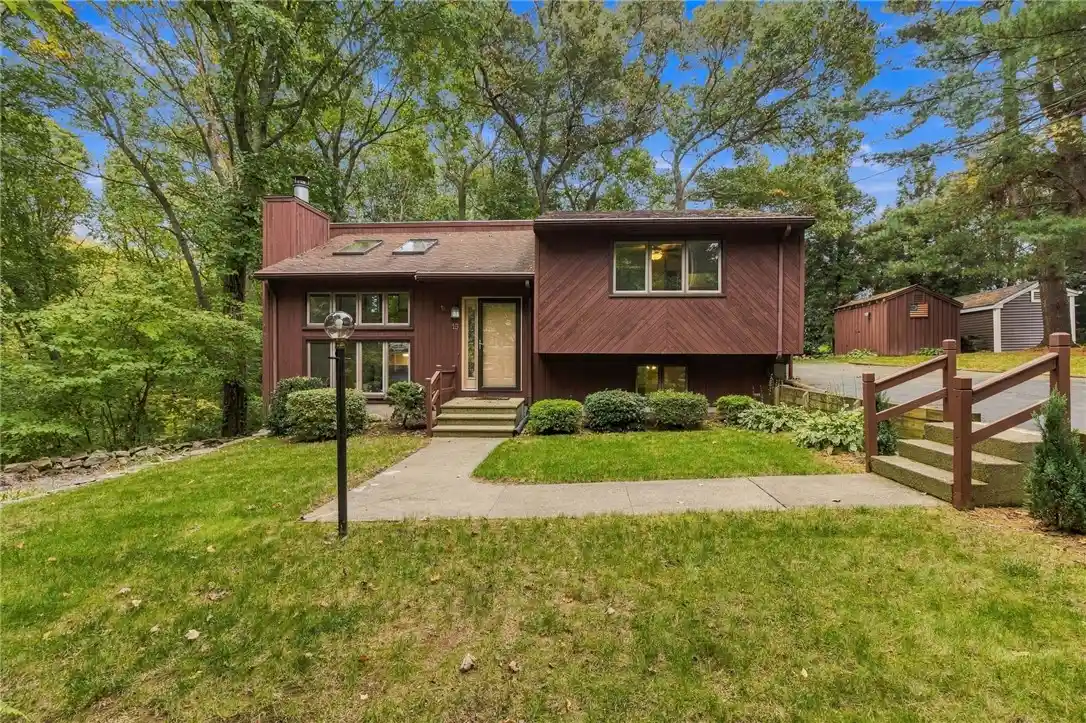 Photo 1 of Single family home for sale at 15 Deer Run, Cranston, RI 02921 | MLS# 1426590 | Listing updated on 2026-10-24