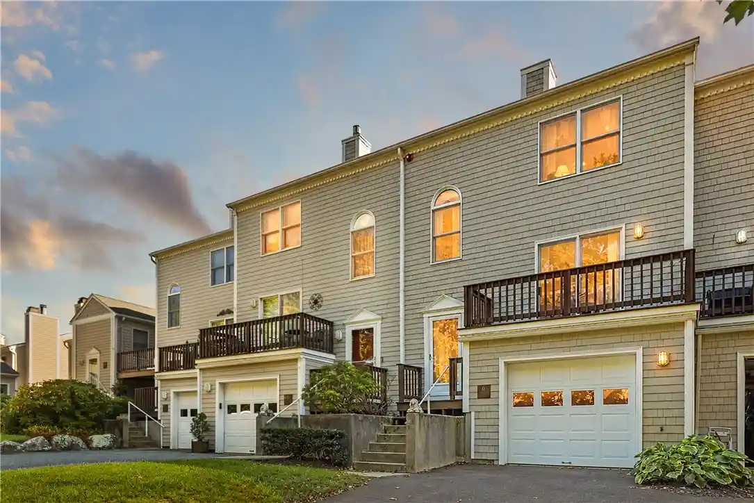 Condo for sale at 404 North Ln, Bristol, RI 02809 | MLS# 1426630