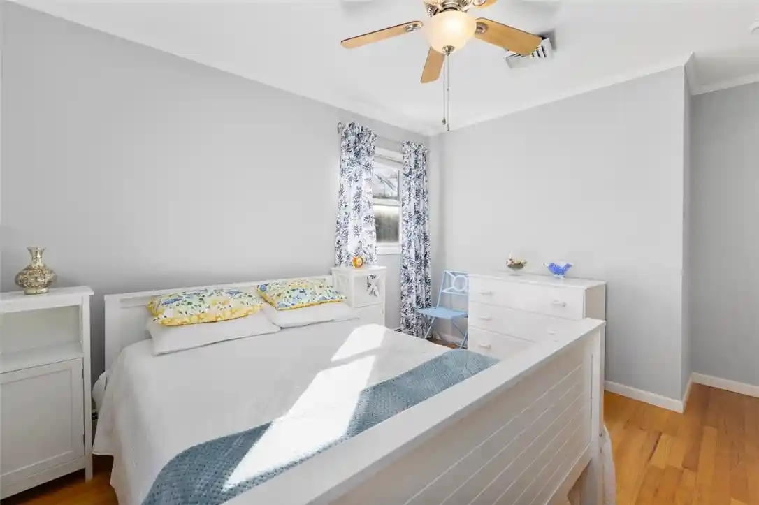 Single family home for sale at 32 Woodridge Rd, Narragansett, RI 02882 | MLS# 1426660