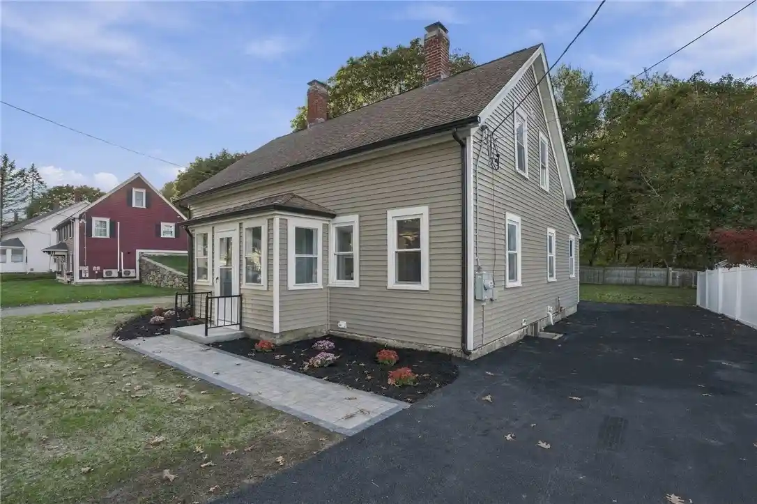 Single family home for sale at 77 Main St, North Smithfield, RI 02896 | MLS# 1426670