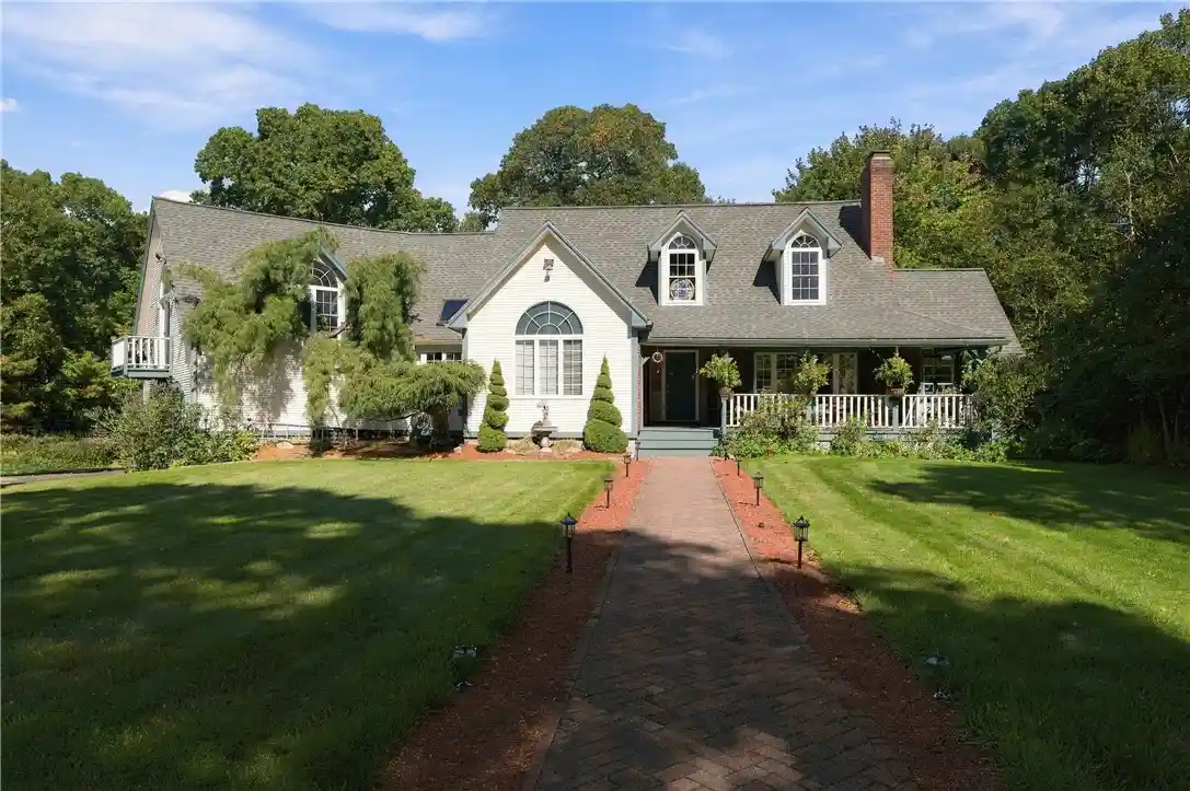 Single family home for sale at 370 Rocky Hl Rd, North Smithfield, RI 02896 | MLS# 1426674