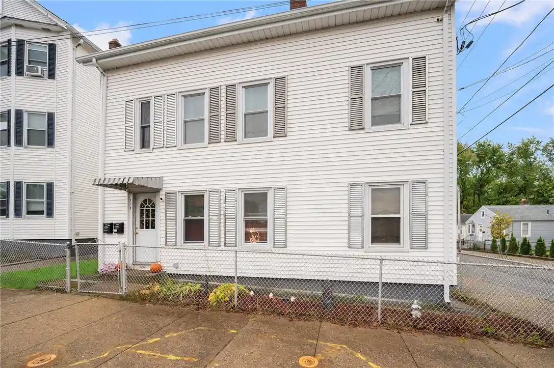 Multi family home for sale at 114 Lawn Ave, Pawtucket, RI 02860 | MLS# 1426696