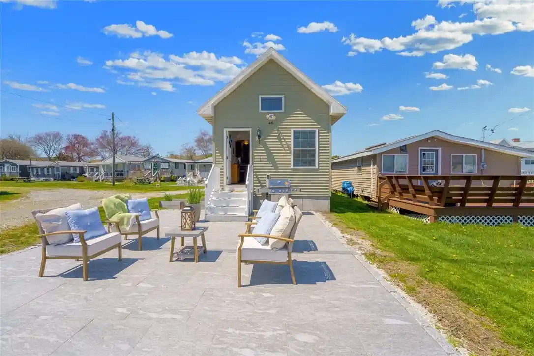 Photo 1 of Single family home for sale at 64 Burnside Ave, Narragansett, RI 02882 | MLS# 1426347 | Listing updated on 2026-10-22