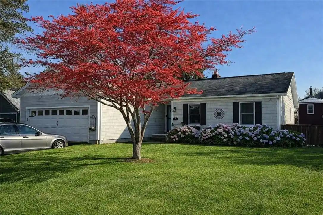 Single family home for sale at 9 Mystic Ave, Riverside, RI 02915 | MLS# 1426742