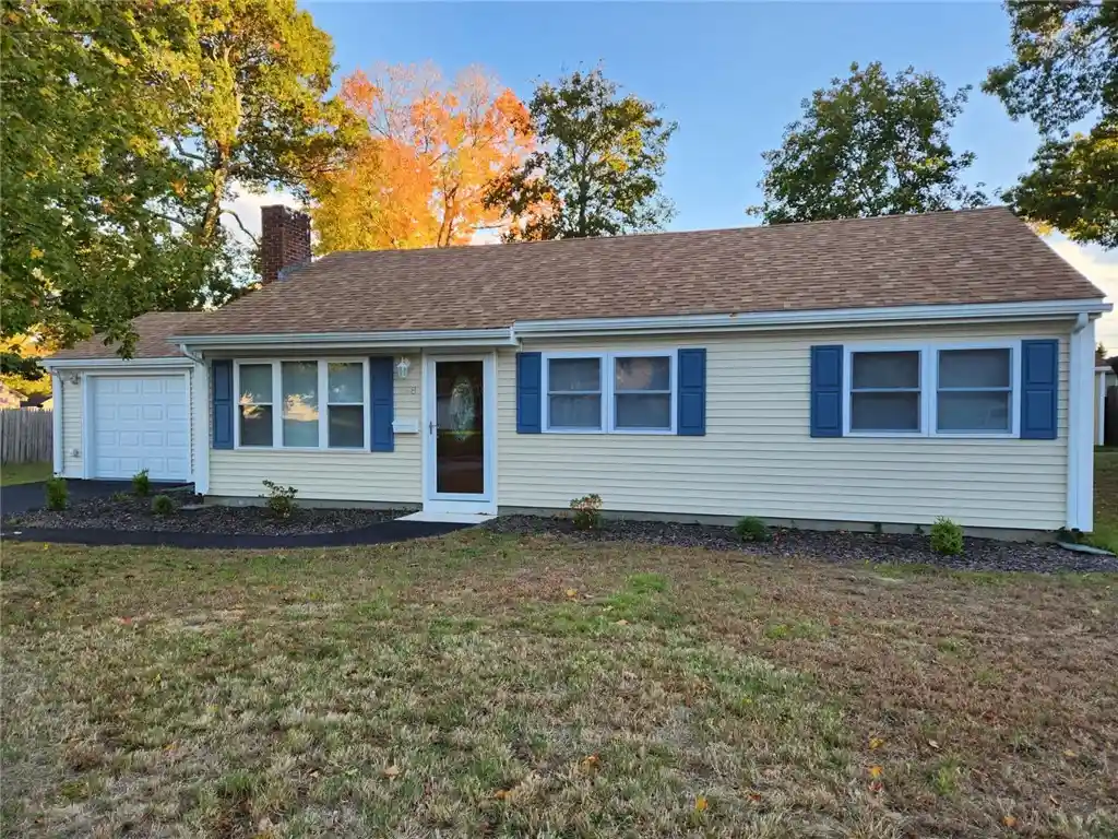 Single family home for sale at 198 Gainesville Dr, Warwick, RI 02886 | MLS# 1426785