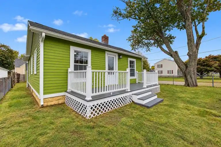 Photo 1 of Single family home for sale at 51 Graham Ave, Warwick, RI 02889 | MLS# 1426795 | Listing updated on 2026-10-24