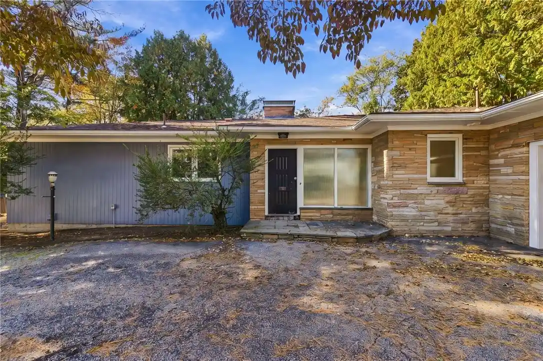 Photo 1 of Single family home for sale at 38 Amherst Rd, Cranston, RI 02920 | MLS# 1426612 | Listing updated on 2026-10-29