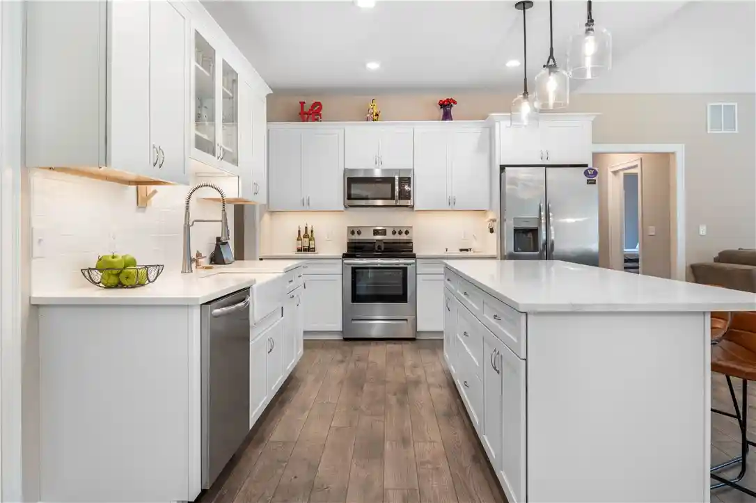 Photo 1 of Single family home for sale at 500 Sachem Rd, North Kingstown, RI 02852 | MLS# 1426804 | Listing updated on 2026-10-28