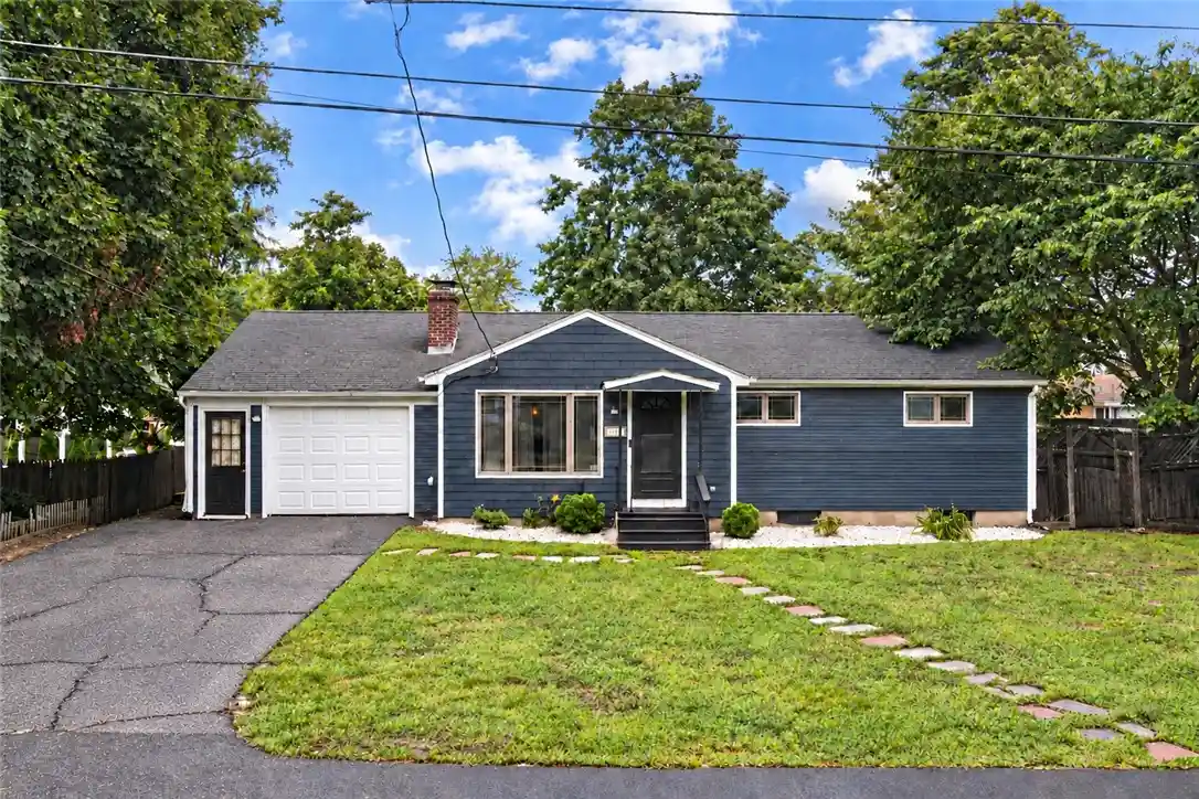 Photo 1 of Single family home for sale at 123 Lockhaven Rd, Warwick, RI 02889 | MLS# 1426809 | Listing updated on 2026-10-28