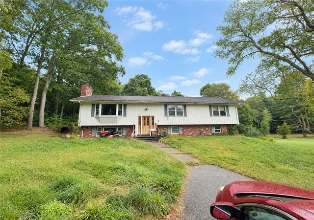Photo 1 of Single family home for sale at 505 Buxton St, Harrisville, RI 02830 | MLS# 1426844 | Listing updated on 2026-10-27
