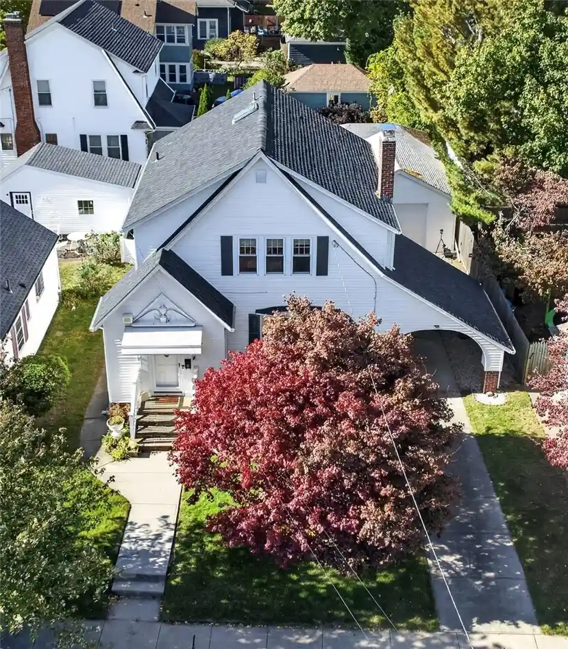 Photo 1 of Single family home for sale at 675 Pontiac Ave, Cranston, RI 02910 | MLS# 1426658 | Listing updated on 2026-10-28