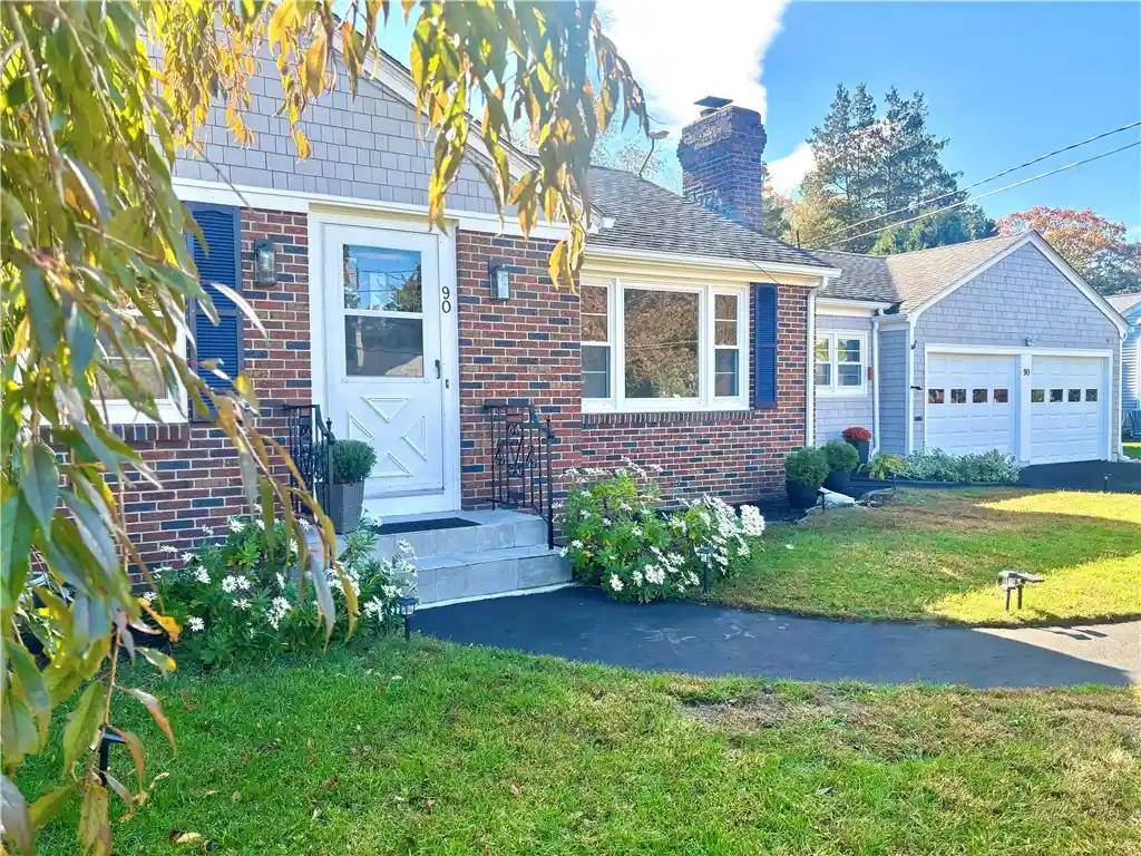 Single family home for sale at 90 Pocahontas Dr, Warwick, RI 02888 | MLS# 1426798