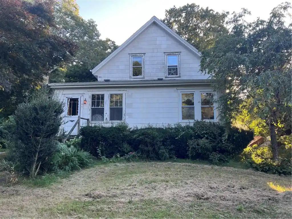Photo 1 of Single family home for sale at 627 Stafford Rd, Tiverton, RI 02878 | MLS# 1427016 | Listing updated on 2026-10-26