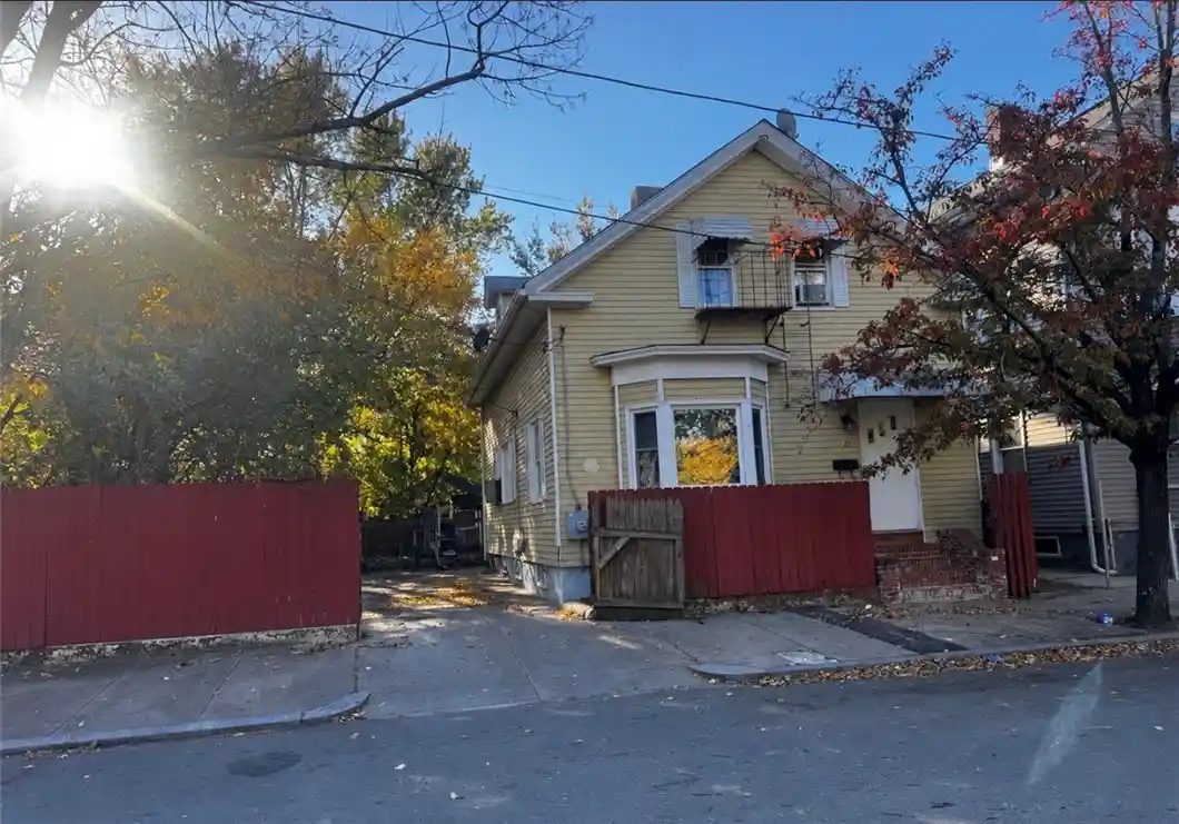 Multi family home for sale at 12 Bryant St, Providence, RI 02908 | MLS# 1427040
